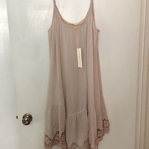 Boho mauve dress size small